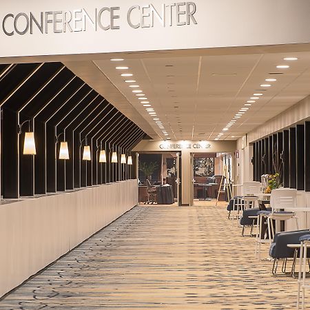 Crowne Plaza Princeton - Conference Center By Ihg Exterior foto