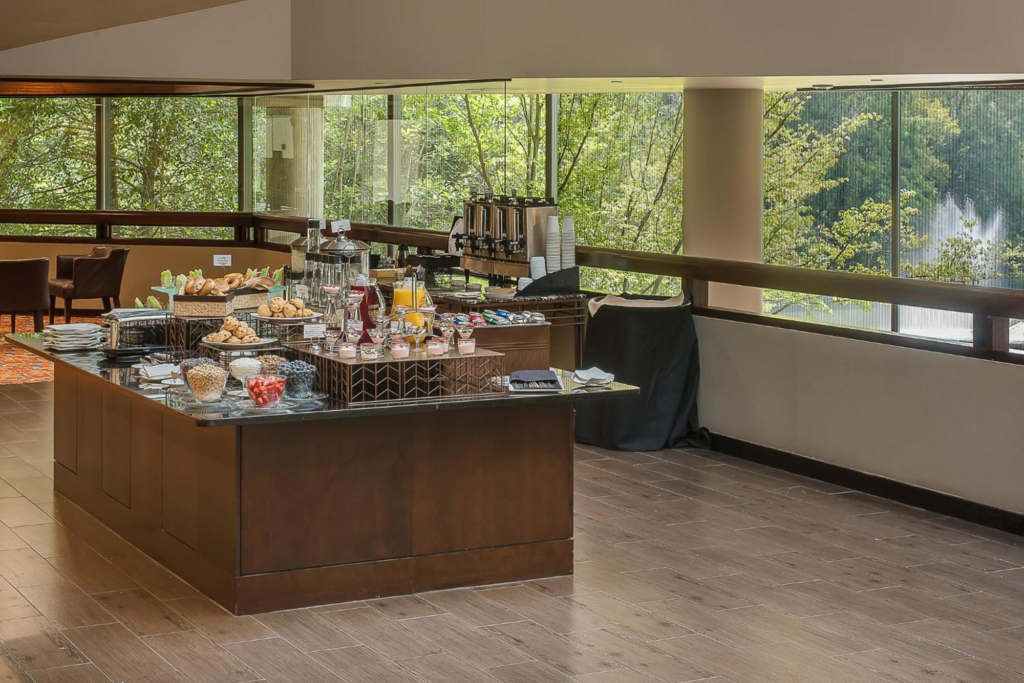 Crowne Plaza Princeton - Conference Center By Ihg Exterior foto